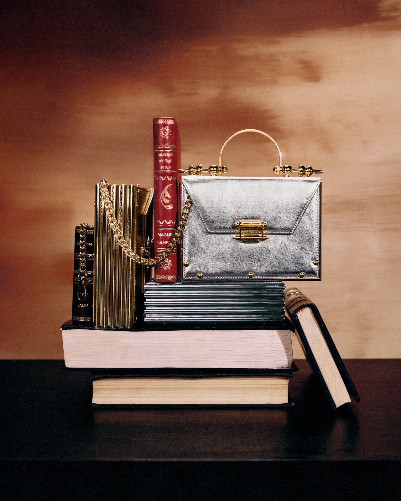 Okhtein — Family Reveal Campaign
